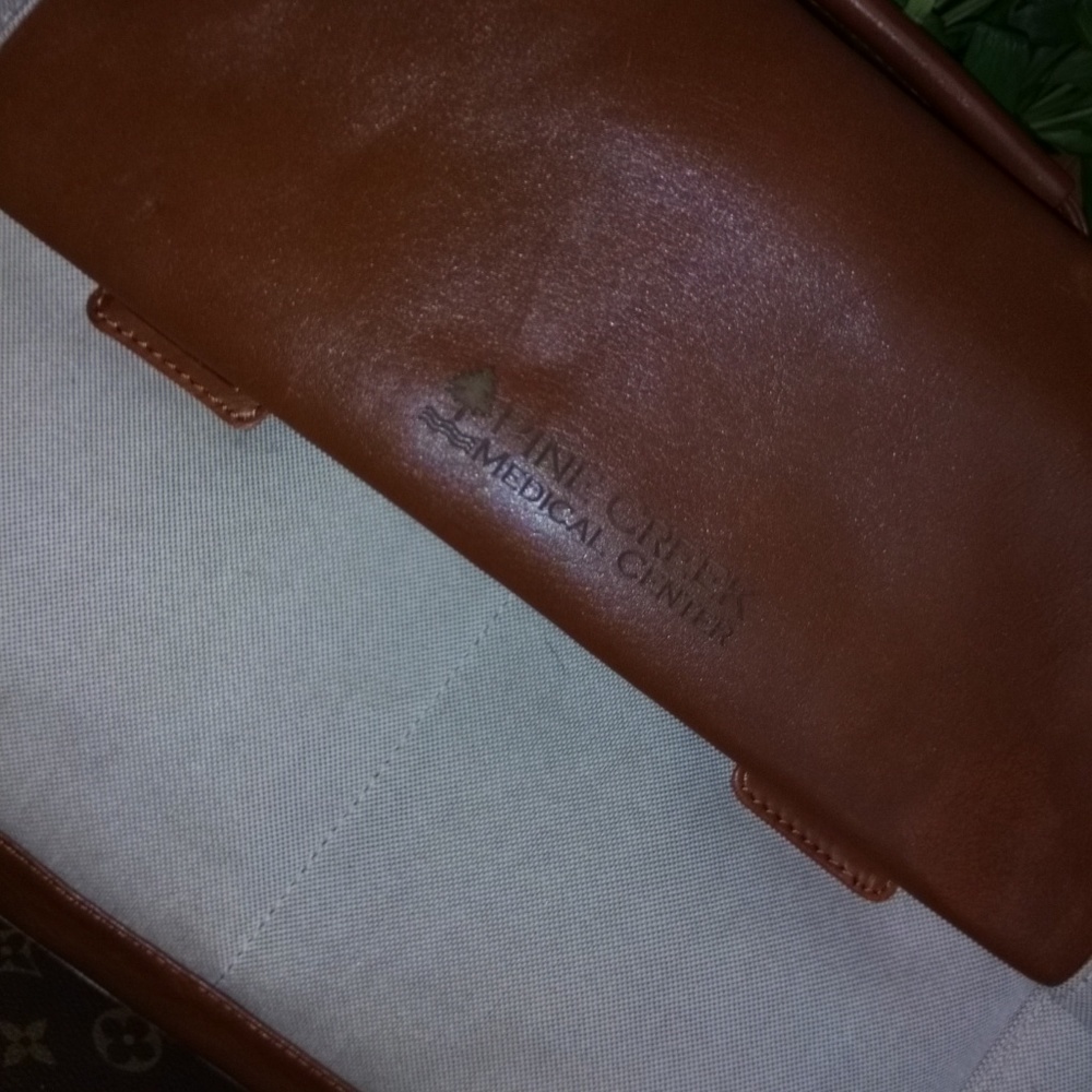 Briefcase - Picture 2 of 5